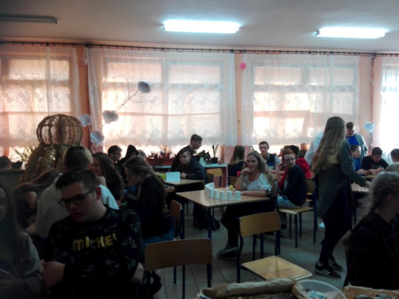 Dyskoteka andrzejkowa klas VII, VIII i III gimnazjum