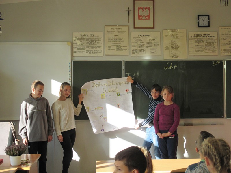 Lekcja języka polskiego w klasie V A