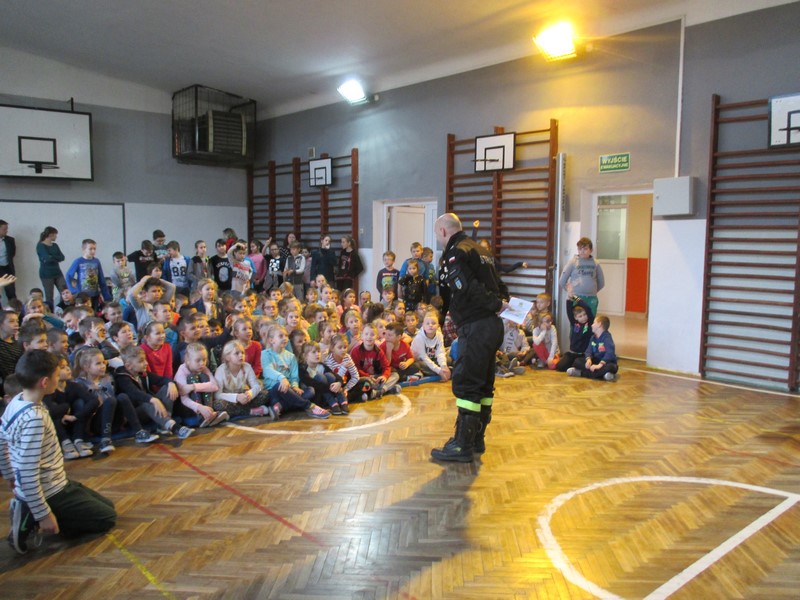 Spotkanie ze strażakami - Bezpieczne ferie